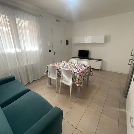 Villa Marina Apartments - Agenzia Cocal Caorle Kültér fotó